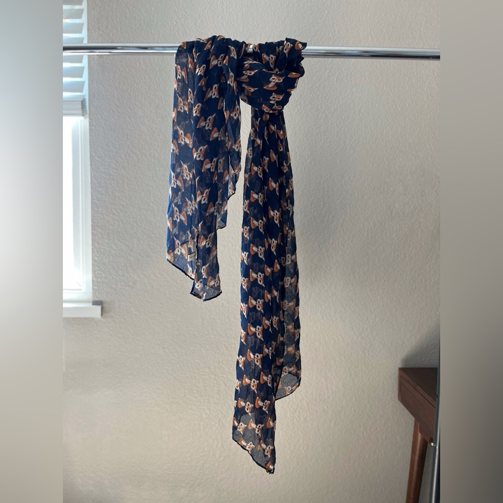 Francesca's Collections Fox Print Scarf